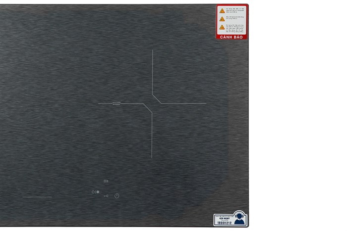 bep-dien-tu-doi-lap-am-malloca-mh-02is-6-1-700x467