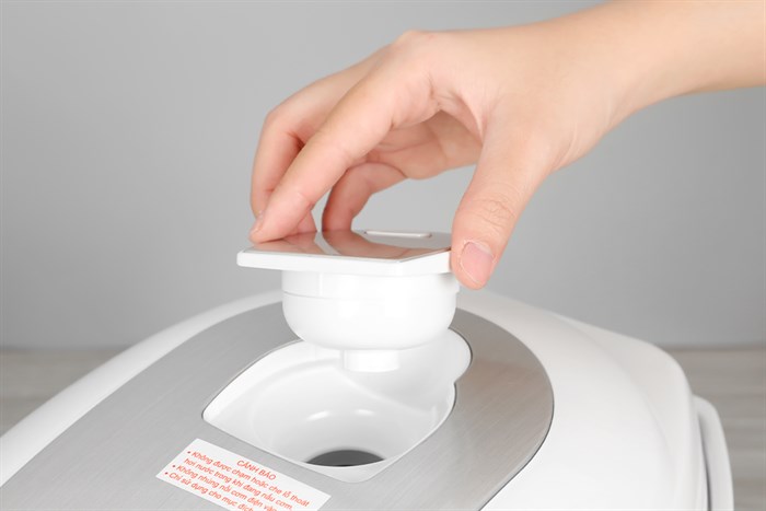 toshiba-rc-10nmfvn-wt-new-10-700x467